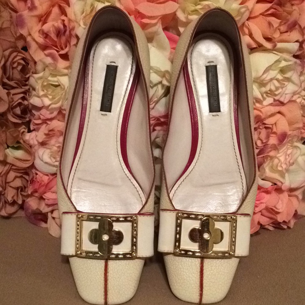 Louis Vuitton flat shoes.